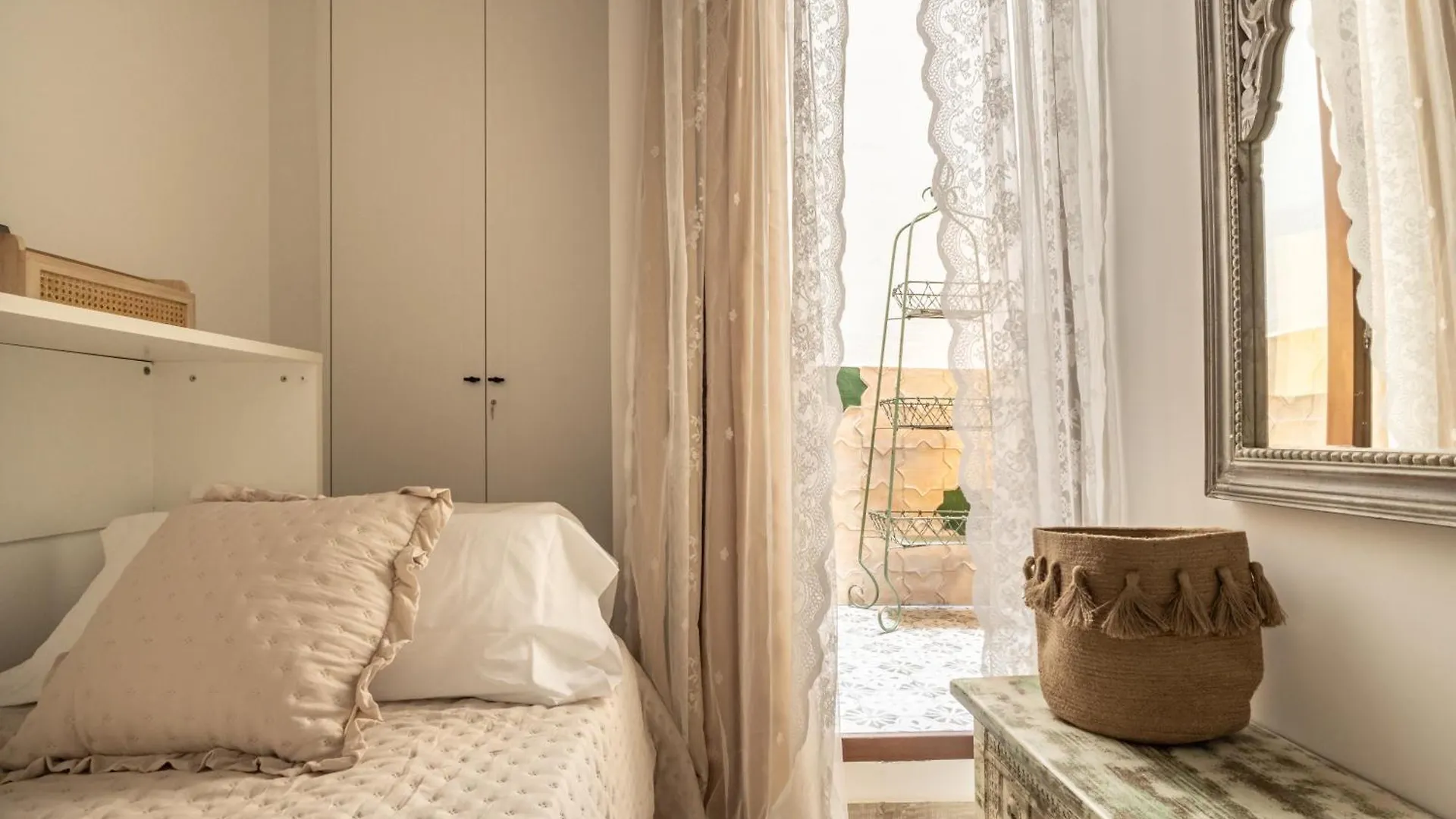 Nazari Lucena Cathedral Apartment Parking Gratis Granada Spain